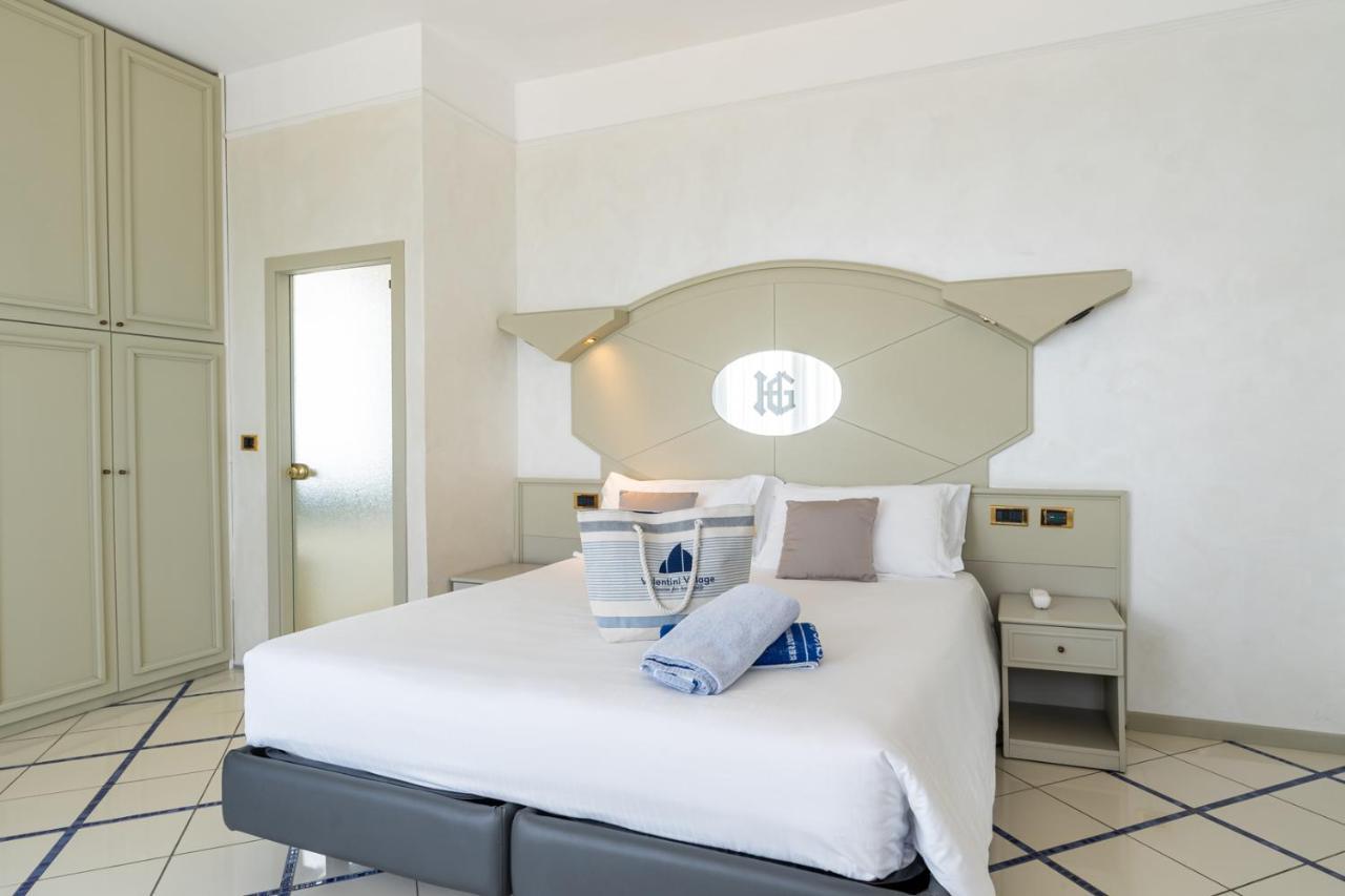 Hotel Gambrinus - Valentini Family Village Bellaria-Igea Marina Exterior photo