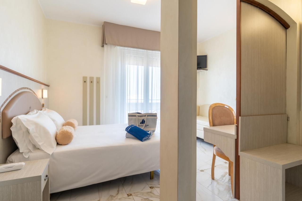 Hotel Gambrinus - Valentini Family Village Bellaria-Igea Marina Exterior photo